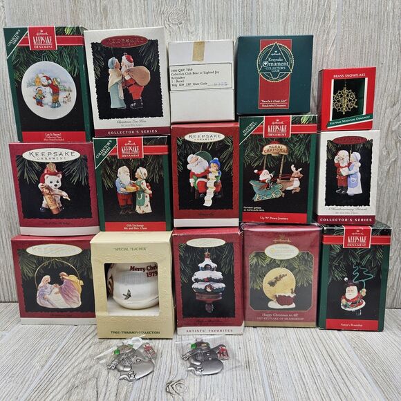 Vtg Hallmark Keepsake Christmas Ornament Lot Of 17 Collector's Club Santa Bear - Picture 1 of 4